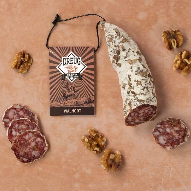 Droge worst Walnoot